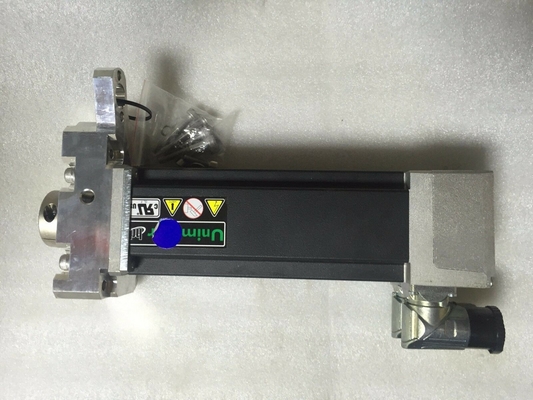 070udd200xbcra078140-SHPA nieuwe origineel, zwarte is hoofdkleur, Controletechnieken Emerson Unimotor Servo Motor.