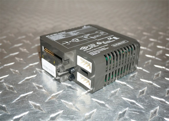 Emerson DeltaV DELTAV KJ3001X1-BG1, VE4002S1T1, 12P0557X152 DO, 8-kanaals, 24 VDC, digitale ingangsmodule met geïsoleerde kaart