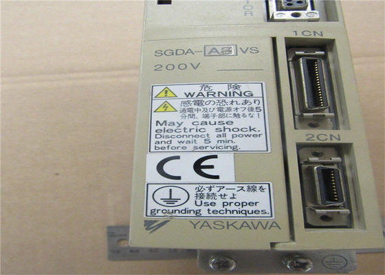 Yaskawa SGDA-A3VS AC SERVO VERSTERKER 200-230V Optioneel CE 1.3/0.42A 30W