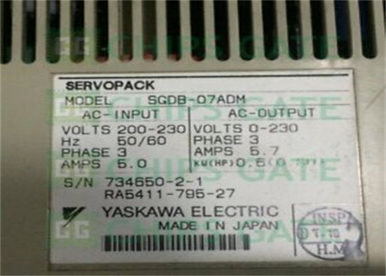 Yaskawa SGDB-07ADM AC SERVO VERSTERKER 200V 0.7KW Koppel Snelheid Positieregeling