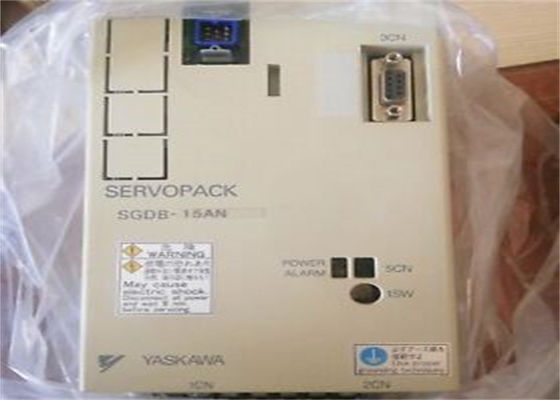 Yaskawa SGDB-15AN AC SERVO VERSTERKER Mechatrolink 200-230V 10A 1.3KW 3 FASE