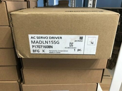 Panasonic MADLN15SG industriële servoaandrijvingen Uitgang / ingang: 200W / 200V