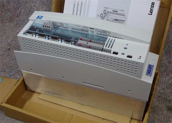 Lenze EVS9323-EPV004 SERVO-CONTROLLER 9300 SERIE 400/480 VAC SERVO-POSITIE-CONTROLLER