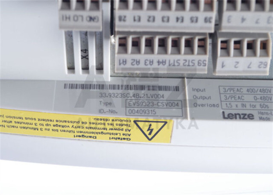 Lenze EVS9324-CSV004 SERVOCONTROLLER 9300 SERIE 400/480 VAC 3,0 KW (4 PK)