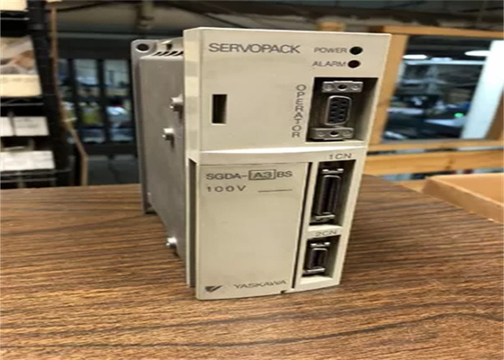Yaskawa SGDA-A3BS Nieuwe AC Servo Versterker 115V In originele doos