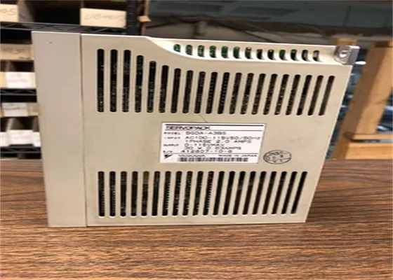 Yaskawa SGDA-A3BS Nieuwe AC Servo Versterker 115V In originele doos
