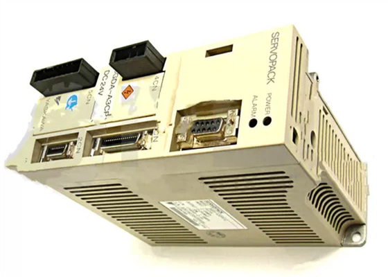 Brandnieuwe Yaskawa SGDA-A3CPY14 24V Servo Versterker Originele Doos
