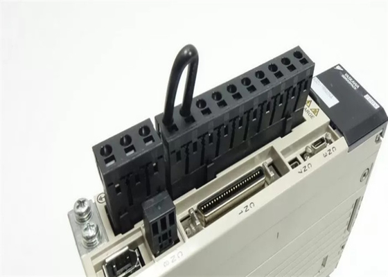 SGDV-7R6A05A Yasakwa Brand New AC Servo Versterker 1kw In Original