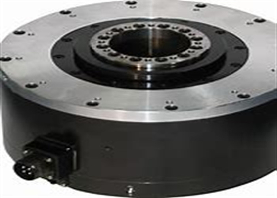 Yaskawa SGMCS-17D3C11 Servo Motor Industry Brand New Originele