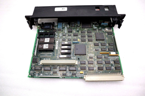 GE Fanuc IC697CPU731 Uitbreidbare CPU-module Enkele sleuf 512 Ingangen en Uitgangen