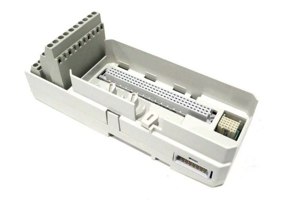 ABB OF 3BSE013231R1 AANSLUITMODULE COMPACT MODULE TU811V1 250V 3A MAX