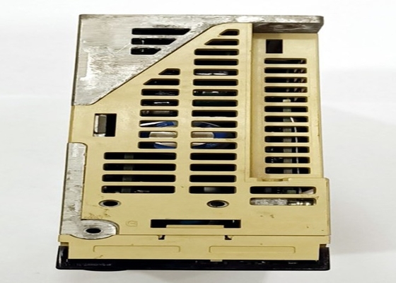 SGDS-02F12A Yaskawa Industrial Servo Drives Brand New Originele