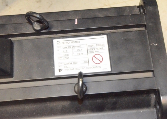 Japan Yaskawa USAMED-20-TV11 Servomotor 2.0kw In originele doos