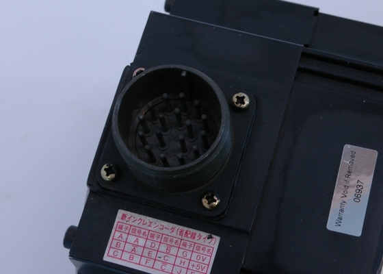 YASKAWA USAGED-09A210E Motors-AC Servo 7.6A 0.85KW 1500 r/min