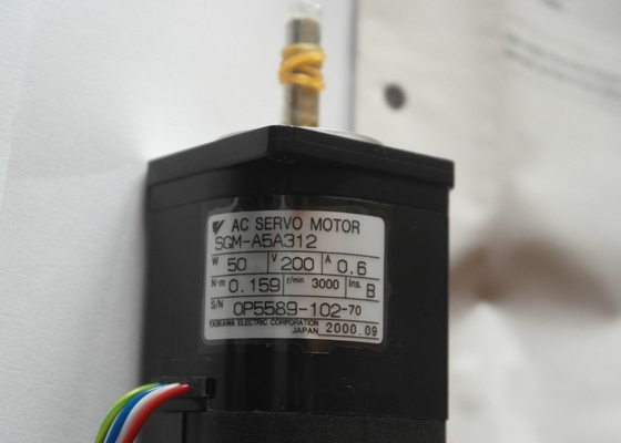 YASKAWA SGM-A5A31 2048 P/R Incremental Encoder AC Servo Motor 200V Standaard 50W