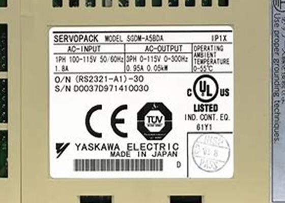 Brandnieuwe Yaskawa Industrial Servo Drives SGDM-A5BDA Originele
