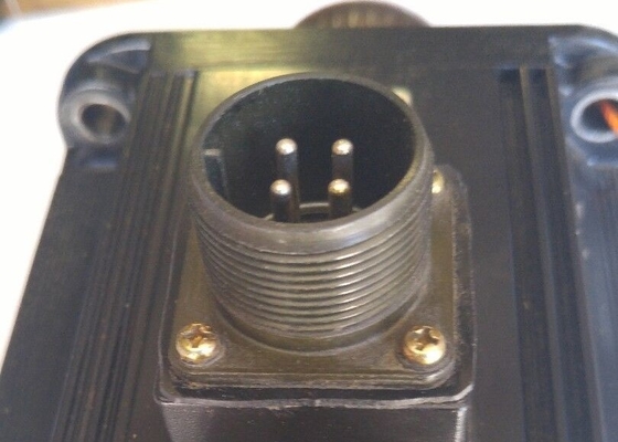 Yaskawa sgmg-09V 6W-YG11 SERVOmotor 0,85 kW 5,39 NM 1500 R/MIN 10,7 AMPÈRE