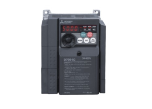 Mitsubishi FR-D740-080SC-EC 400 V VOEDING 3-FASIG 3,7 KW 5 PK 8,0 AMP EUROPESE VERSIE