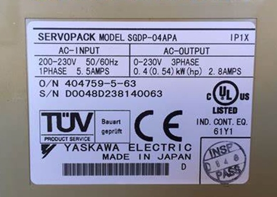 Yaskawa SGDP-04APA Digitale wisselstroomservocontrole ondersteunt incrementele en absolute encoders