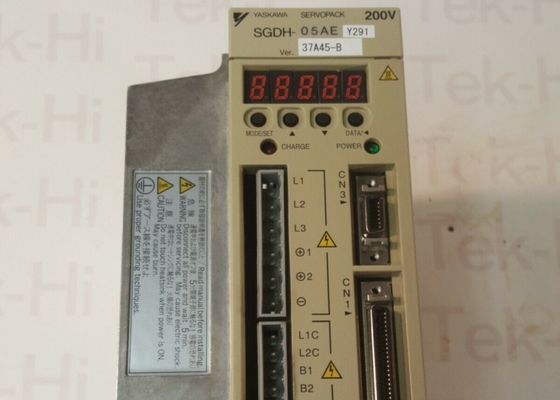 Servo de Aandrijvingsampère van YASKAWA sgdh-05AE voor CNC die Roboticaautomatisering machinaal bewerken