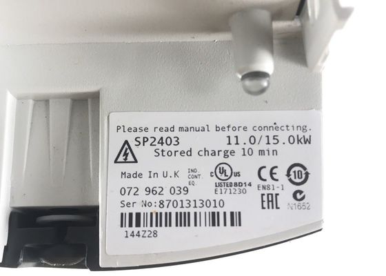 Emerson SP2403 3 FASE 380/480 VAC 20 pk NORMAL DUCY 29 AMP IP 20 RATING