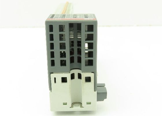 Van de de Inputmodule 8DI 230VAC van DI571 1TNE968902R2103 S500 Digitale PLC AC500