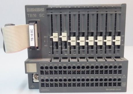 SIEMENS 6ES71200AH010AA0 Niet meer leverbaar Sinds Klemmenblok Schroeftype 4000 VDC