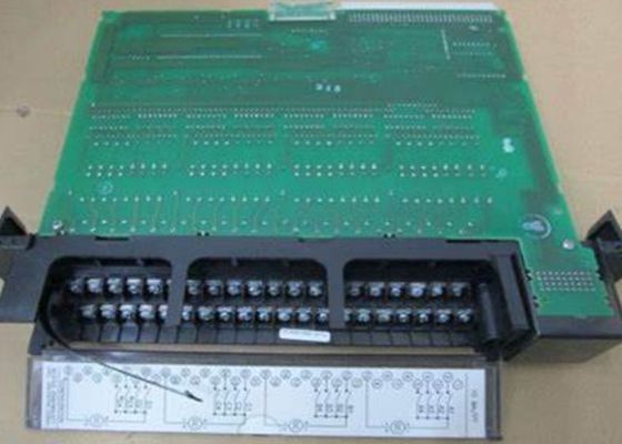 Ge Fanuc IC693MDL930 Module is een Ge Fanuc 6-Point I/O Module Series 90-30 Plcs