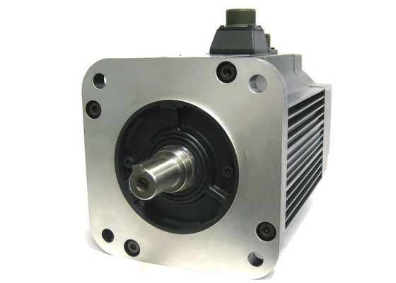 USAFED-22-HL11 Yaskawa AC Servo Motor Brand New In Originele Doos