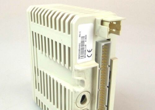 3BSE008544R1 AI820 ABB Termination Isolated Module Precision voor industriële controle