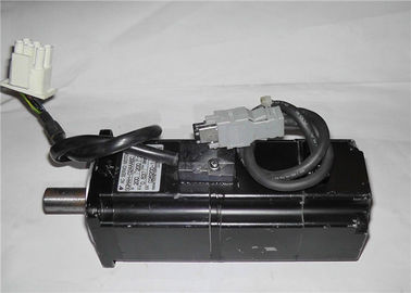 De industriële Servomotor W200 V100 R.min3000 sgmah-02AAA6C van Servomotorinsb YASKAWA