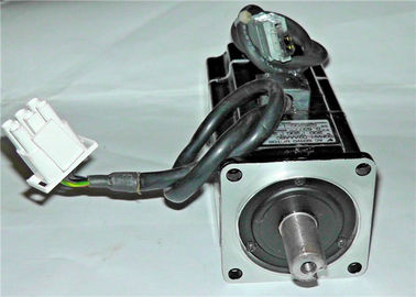 De industriële Servomotor W200 V100 R.min3000 sgmah-02AAA6C van Servomotorinsb YASKAWA
