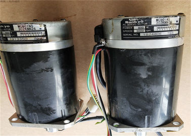 MC801NS302KNN26 Nidec Sankyo Industriële AC Servomotor 800W Rotatiesnelheid 3000