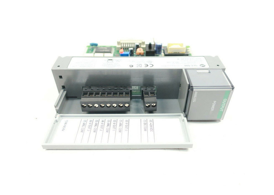 AB 1746-NO4V, SLC 500 Analoge Outputmodule, 10 VDC