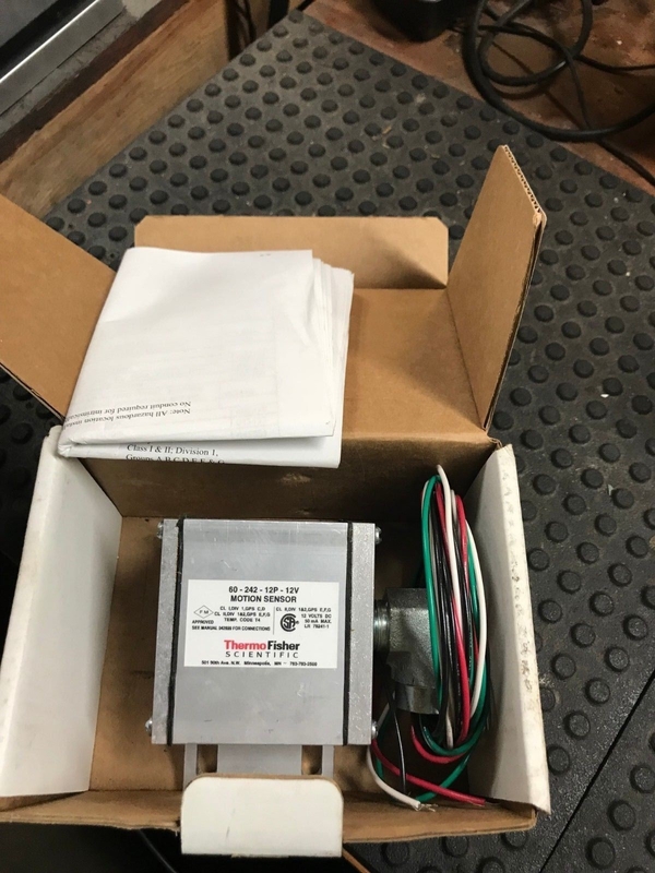 Fisher Brand Digital IO module Nieuwe 60-242-12P-12V originele doos