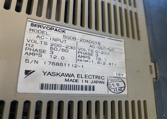 Yaskawa Nieuwe AC Servo Versterker SGDB-44ADGY8 Spanning 200-230V