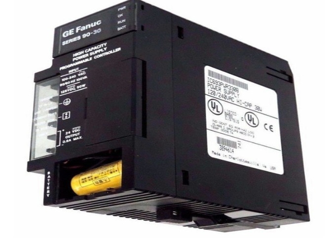 GE FANUC IC693PWR330 voedingsmodule 5 Vdc 30 Watt Maximum 24 Vdc Relais 15 Watt Maximum 24