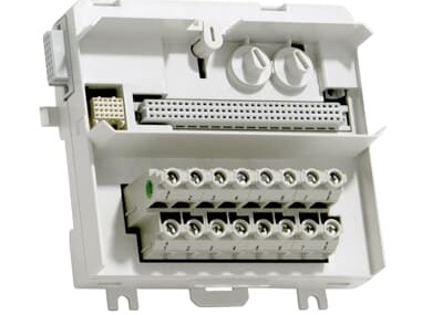 ABB 3BSE013235R1 TU831V1 Uitgebreide Module Terminatie Unit MTU 250 V 200 mA bij 24 VDC