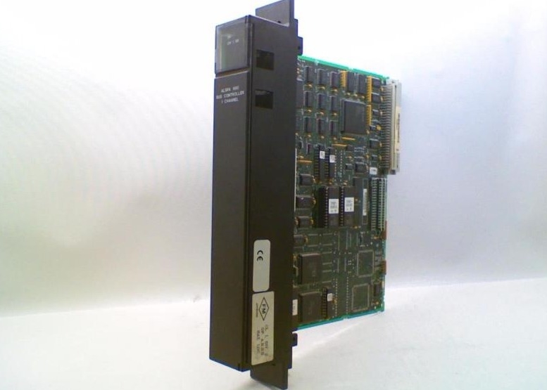GE Fanuc IC697BEM761 I/O Interface Module Series 90-70 Twee 37 PIN-connectoren 8 Racks MAX