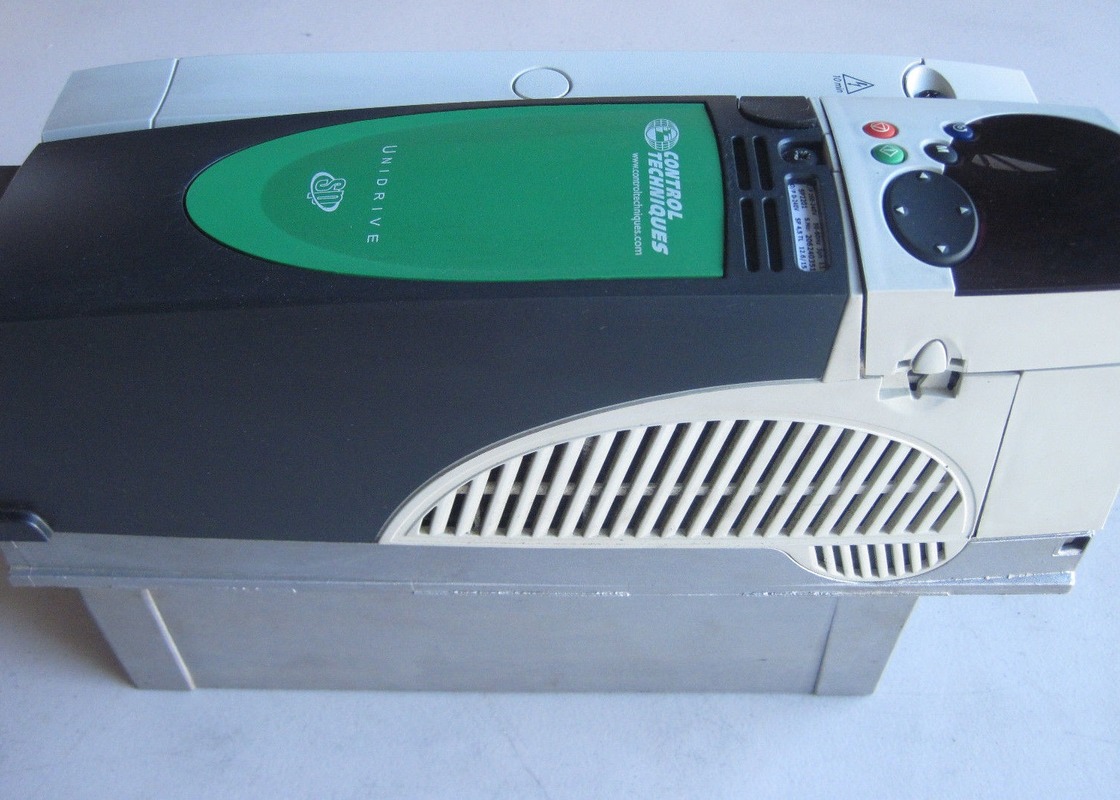 Van de de Frequentieaandrijving van EMERSON SP4401 Veranderlijke de Controletechnieken Unidrive SP 66 Pond 50 HP 37 kW